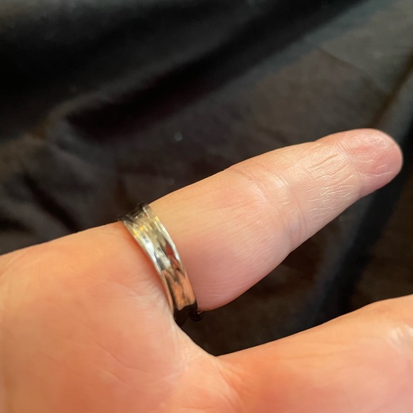 Silver adjustable ring - Picture 3 of 4